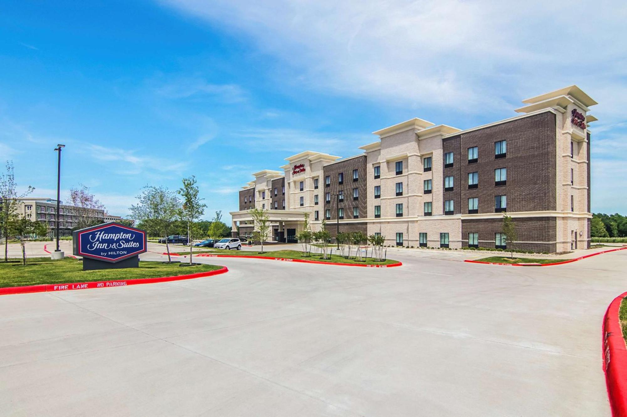 Hampton Inn & Suites-Dallas/Richardson Exterior photo