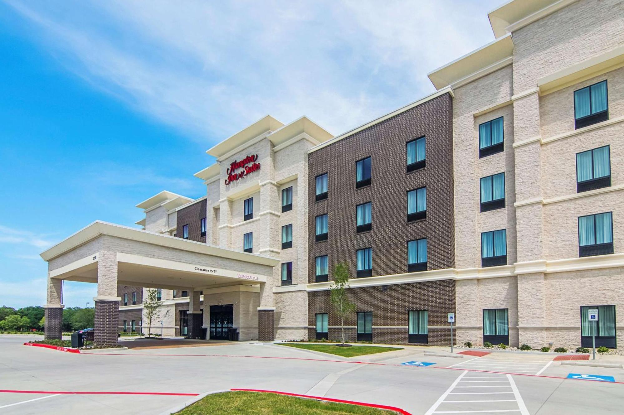 Hampton Inn & Suites-Dallas/Richardson Exterior photo